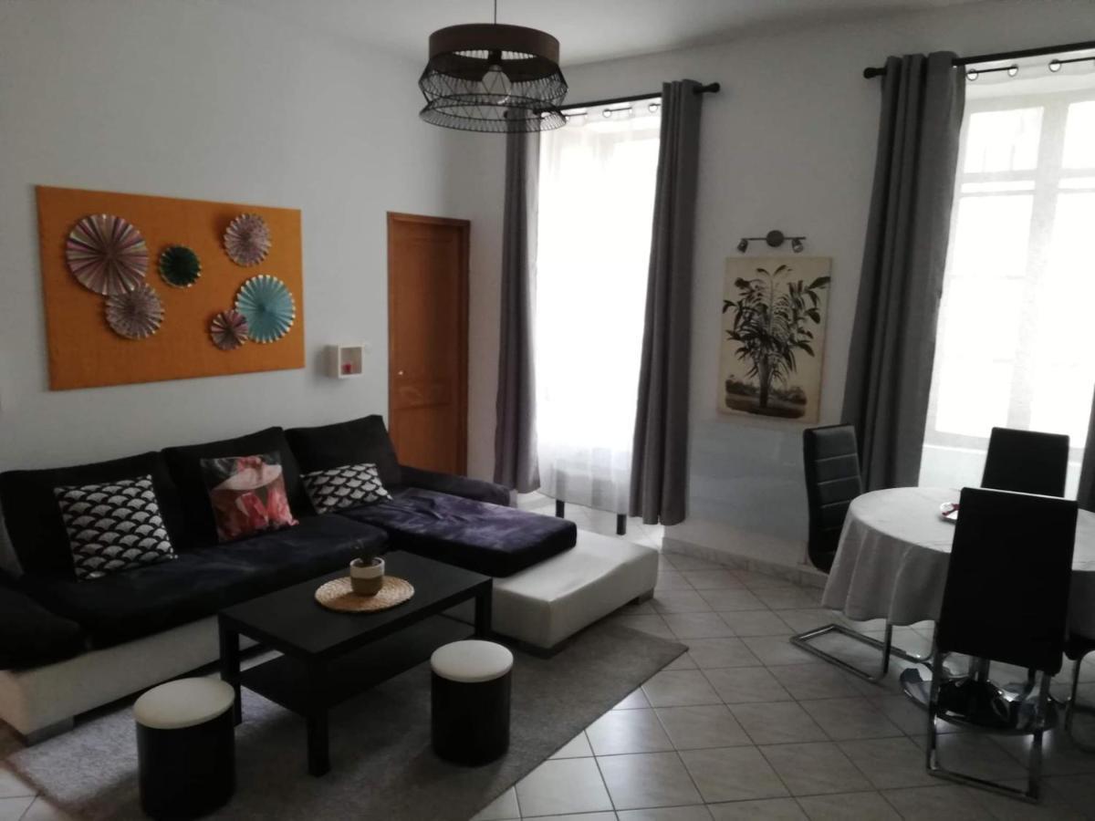 Orange: Appartement Pratique Et Idealement Place Orange  Dış mekan fotoğraf