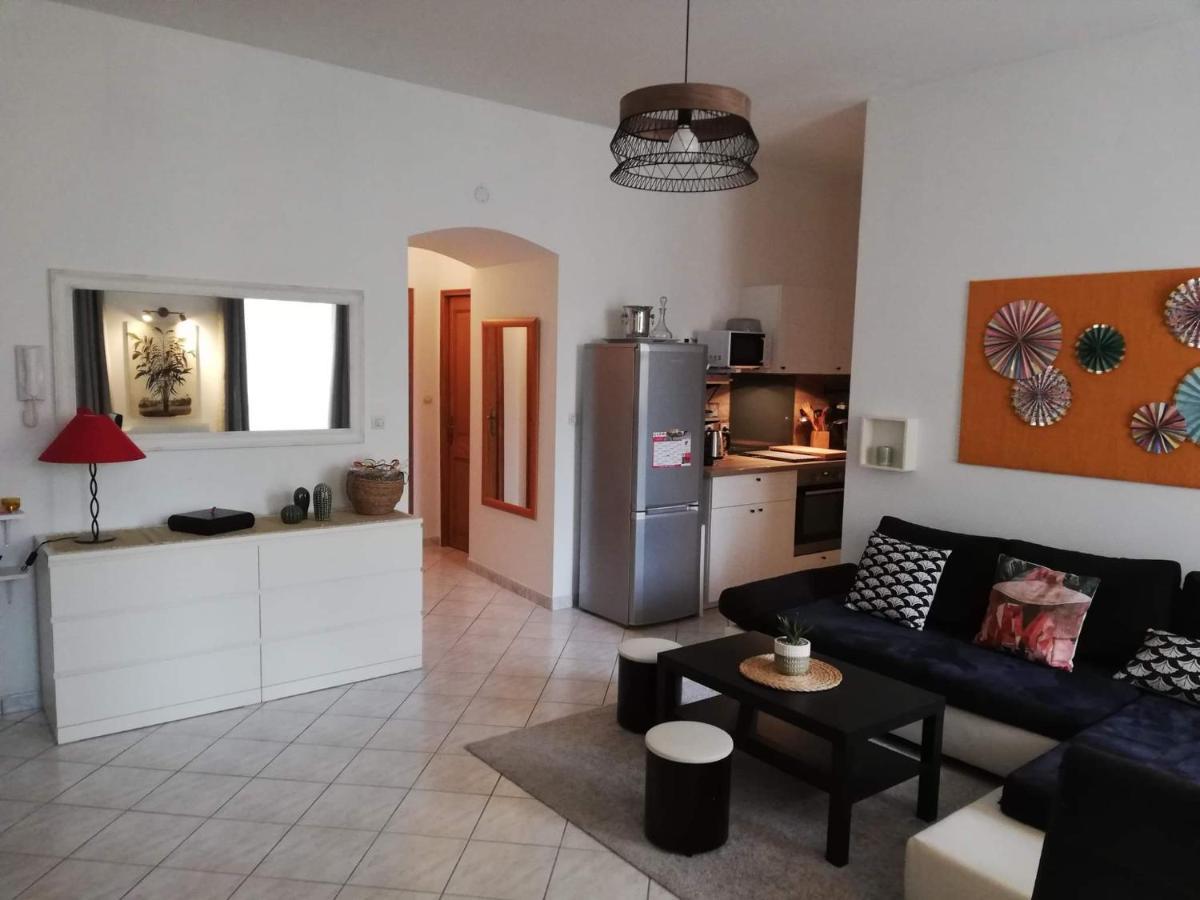 Orange: Appartement Pratique Et Idealement Place Orange  Dış mekan fotoğraf