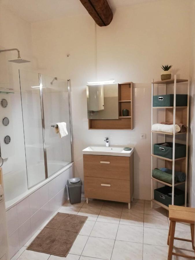 Orange: Appartement Pratique Et Idealement Place Orange  Dış mekan fotoğraf