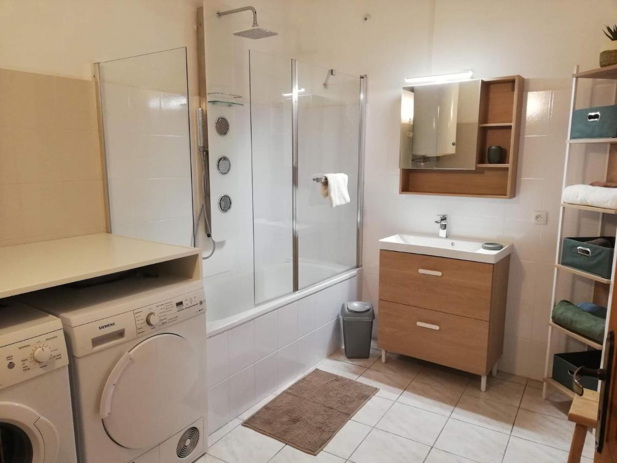 Orange: Appartement Pratique Et Idealement Place Orange  Dış mekan fotoğraf